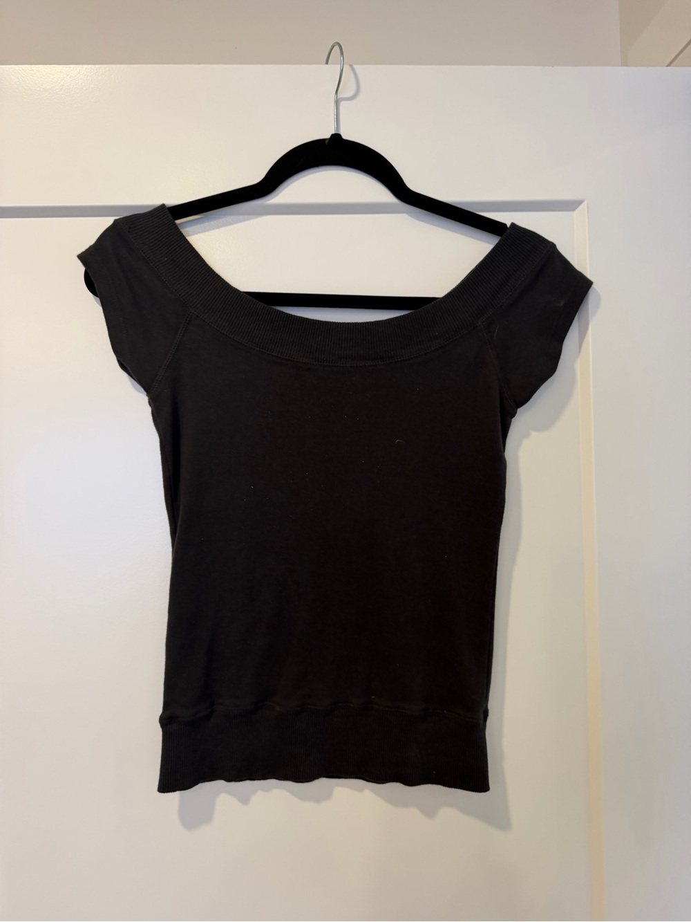 Brandy Melville Black Off-Shoulder Short Sleeve Top
